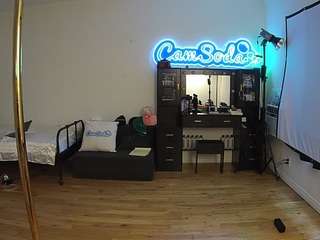 voyeurcam-celticiron-02