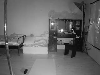 voyeurcam-celticiron-02