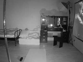 voyeurcam-celticiron-02