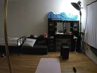 voyeurcam-celticiron-02