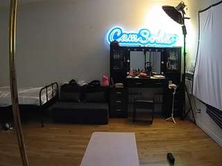 voyeurcam-celticiron-02