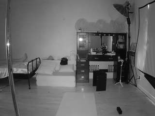 voyeurcam-celticiron-02