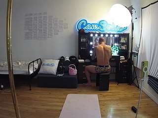 voyeurcam-celticiron-02