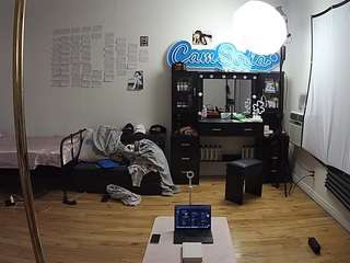 voyeurcam-celticiron-02