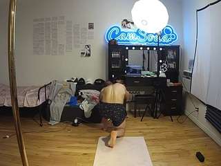 voyeurcam-celticiron-02