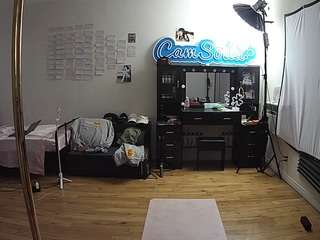 voyeurcam-celticiron-02