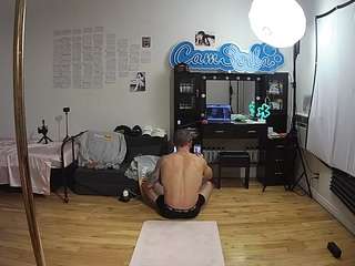 voyeurcam-celticiron-02