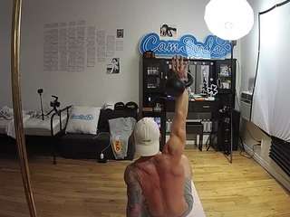 voyeurcam-celticiron-02