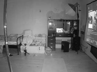 voyeurcam-celticiron-02