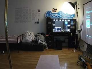 voyeurcam-celticiron-02 from CamSoda is Freechat