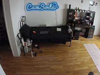 voyeurcam-celticiron-02