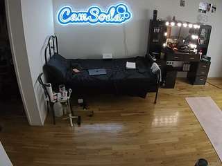 voyeurcam-celticiron-02