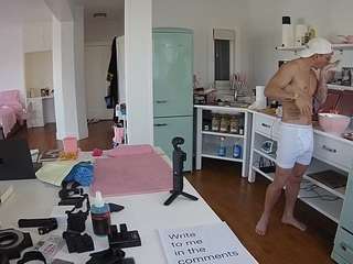 voyeurcam-celticiron-02