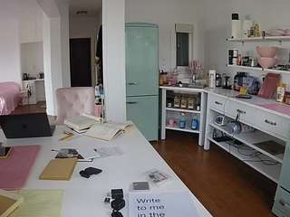 voyeurcam-celticiron-02