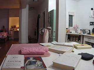 voyeurcam-celticiron-02