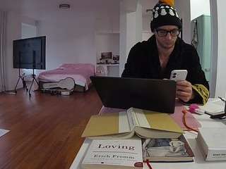 voyeurcam-celticiron-02