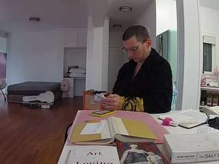 voyeurcam-celticiron-02