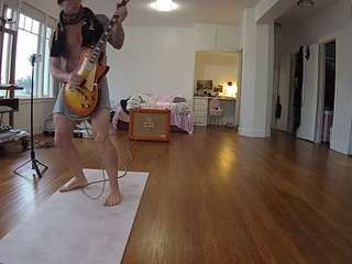 voyeurcam-celticiron-02