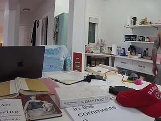 voyeurcam-celticiron-02