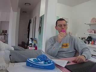 voyeurcam-celticiron-02