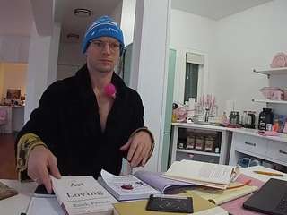 voyeurcam-celticiron-02