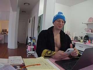 voyeurcam-celticiron-02