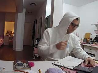 voyeurcam-celticiron-02