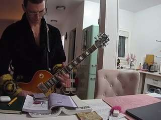 voyeurcam-celticiron-02