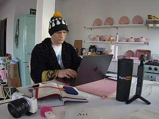 voyeurcam-celticiron-02