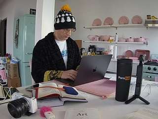 voyeurcam-celticiron-02