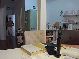 voyeurcam-celticiron-02