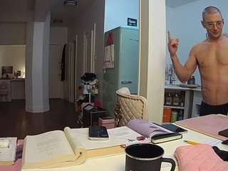 voyeurcam-celticiron-02