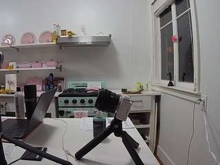 voyeurcam-celticiron-02