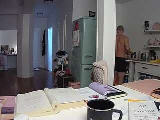 voyeurcam-celticiron-02