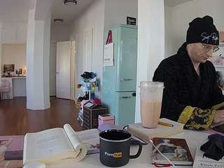 voyeurcam-celticiron-02