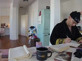 voyeurcam-celticiron-02