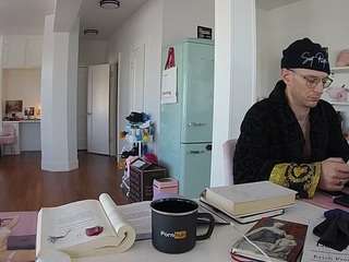 voyeurcam-celticiron-02