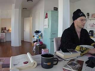 voyeurcam-celticiron-02