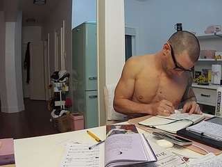 voyeurcam-celticiron-02