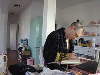 voyeurcam-celticiron-02