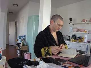 voyeurcam-celticiron-02