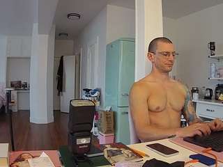 voyeurcam-celticiron-02