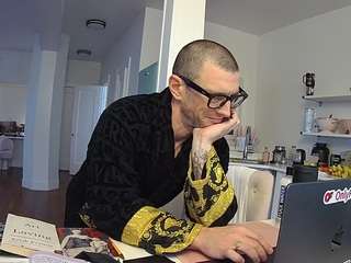 voyeurcam-celticiron-02