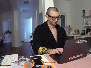 voyeurcam-celticiron-02