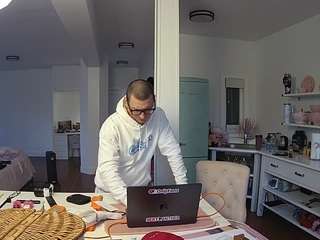 voyeurcam-celticiron-02