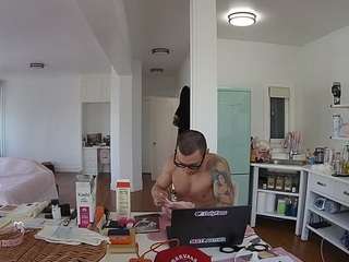 voyeurcam-celticiron-02