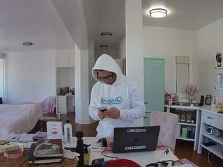 voyeurcam-celticiron-02