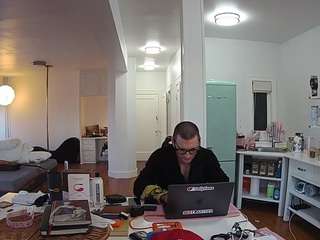 voyeurcam-celticiron-02