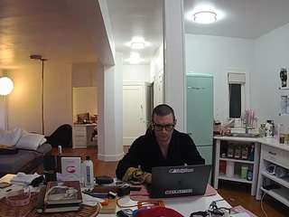 voyeurcam-celticiron-02