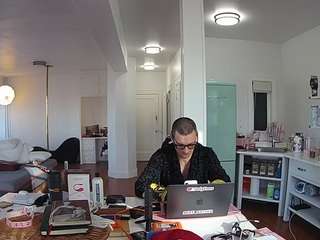 voyeurcam-celticiron-02